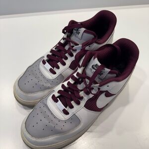 Nike Air Sneakers - White and Maroon